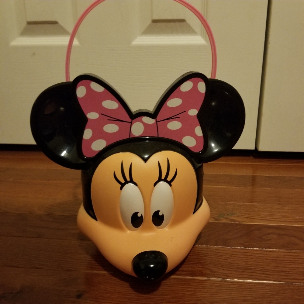 Disney, Minnie Mouse, Figure Plastic Treat Basket/Bucket